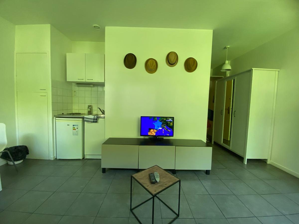 La Paille Metz Luxembourg Parking Un-Sejour-A-Part Apartment ภายนอก รูปภาพ