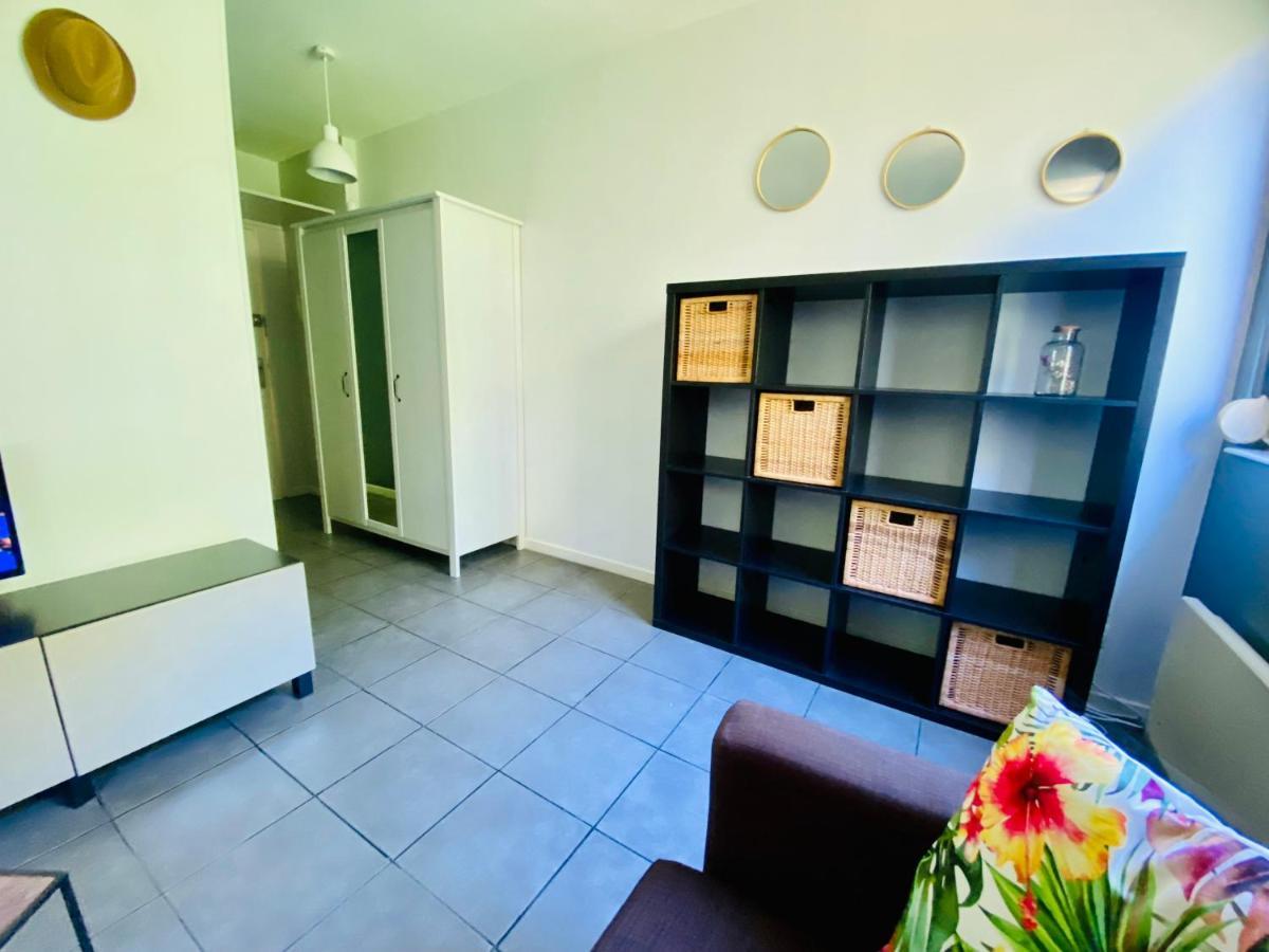 La Paille Metz Luxembourg Parking Un-Sejour-A-Part Apartment ภายนอก รูปภาพ