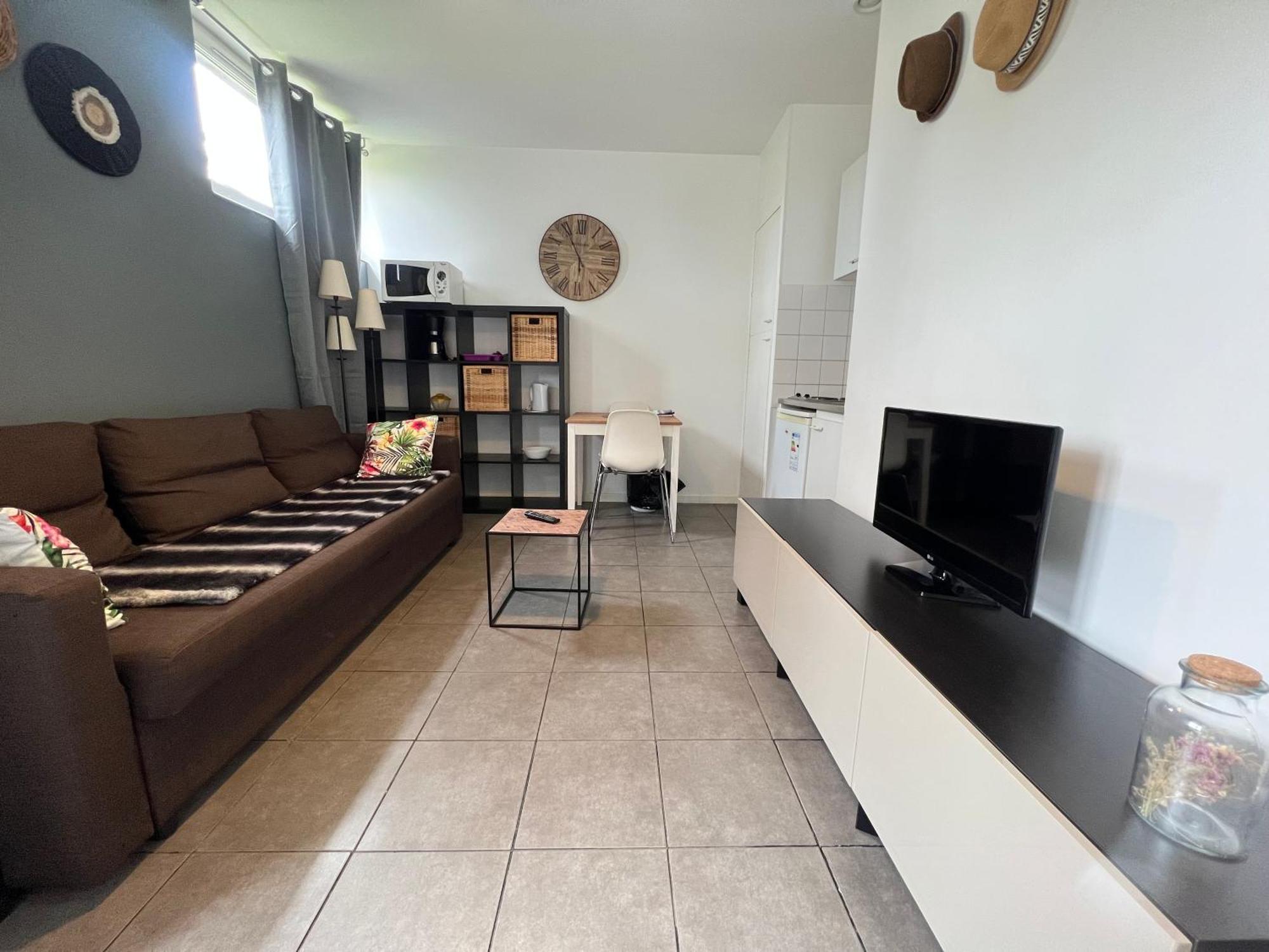 La Paille Metz Luxembourg Parking Un-Sejour-A-Part Apartment ภายนอก รูปภาพ