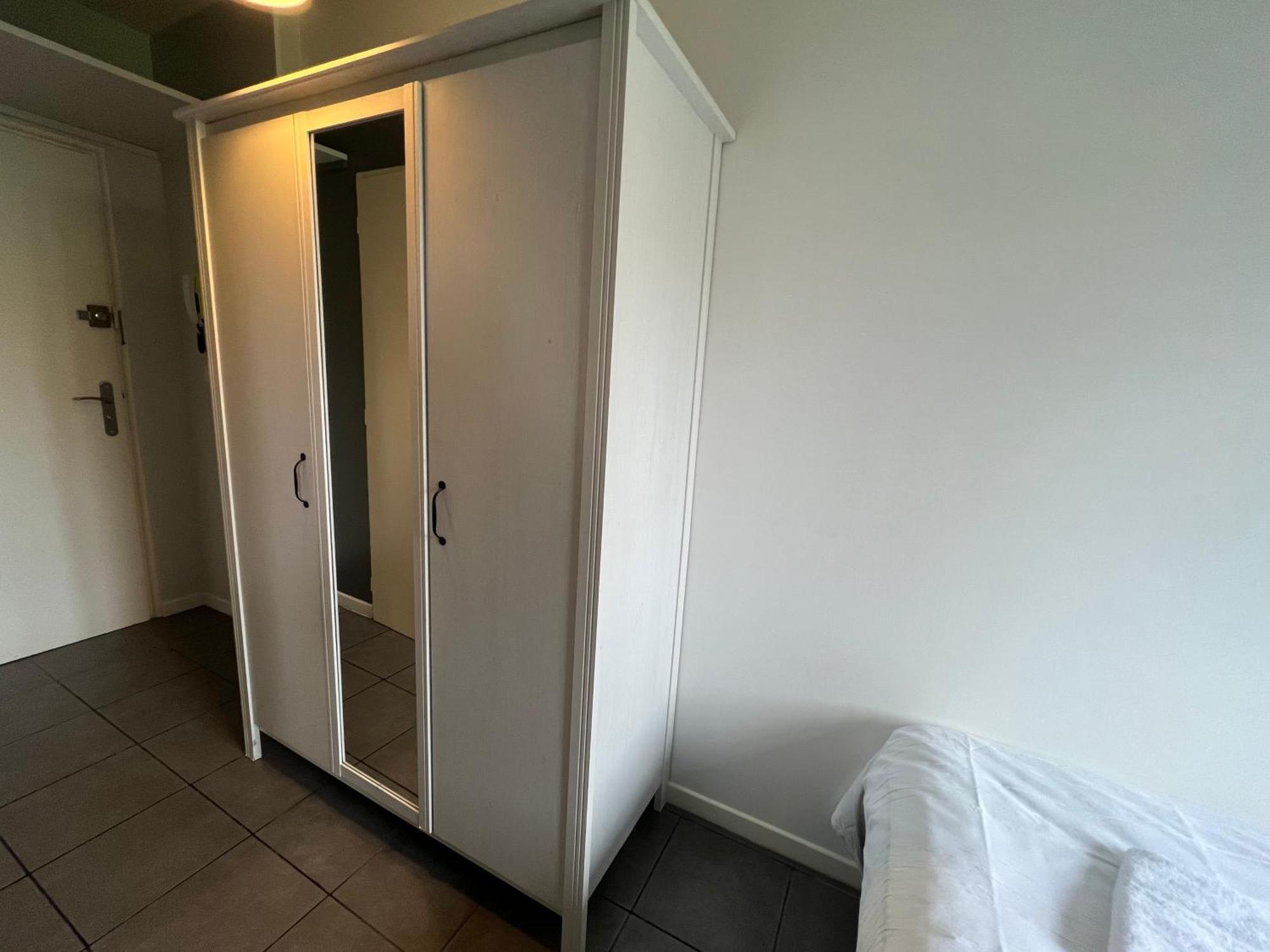 La Paille Metz Luxembourg Parking Un-Sejour-A-Part Apartment ภายนอก รูปภาพ
