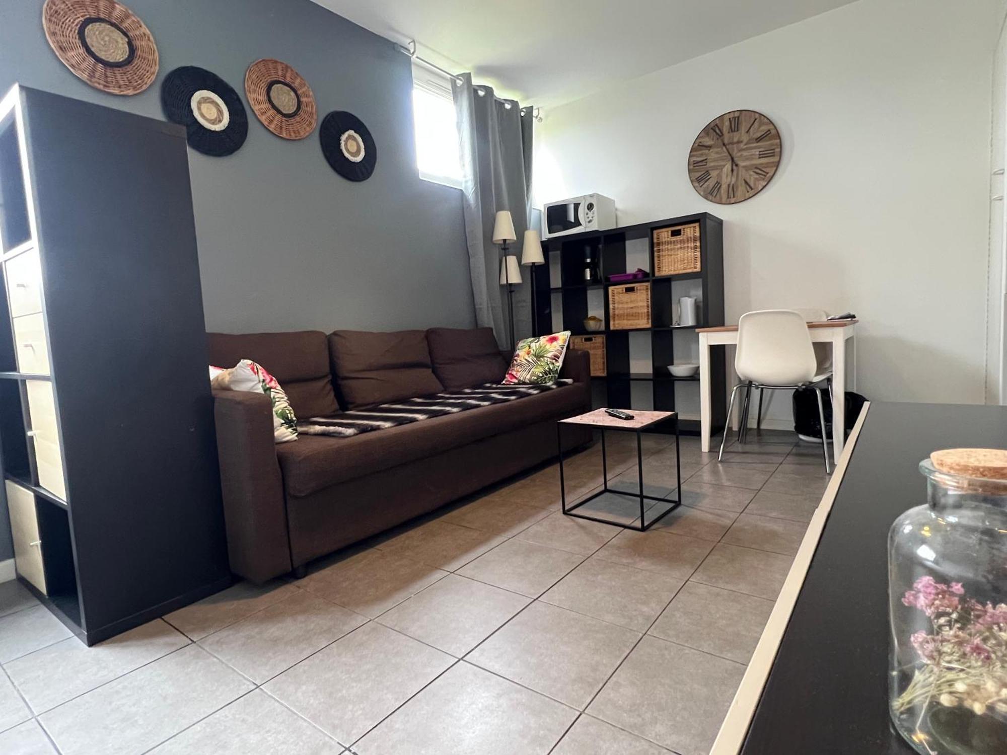 La Paille Metz Luxembourg Parking Un-Sejour-A-Part Apartment ภายนอก รูปภาพ