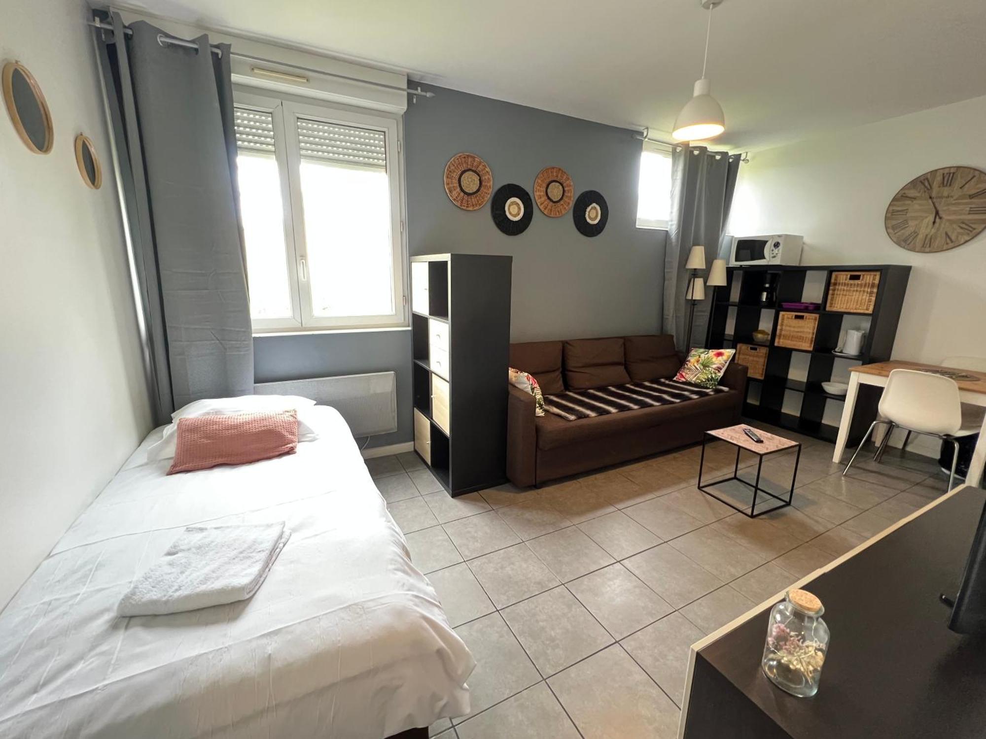 La Paille Metz Luxembourg Parking Un-Sejour-A-Part Apartment ภายนอก รูปภาพ